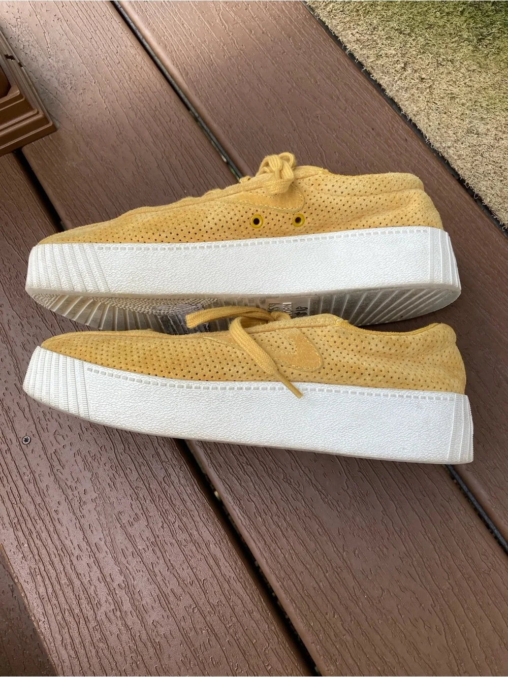 Treton uppers are
